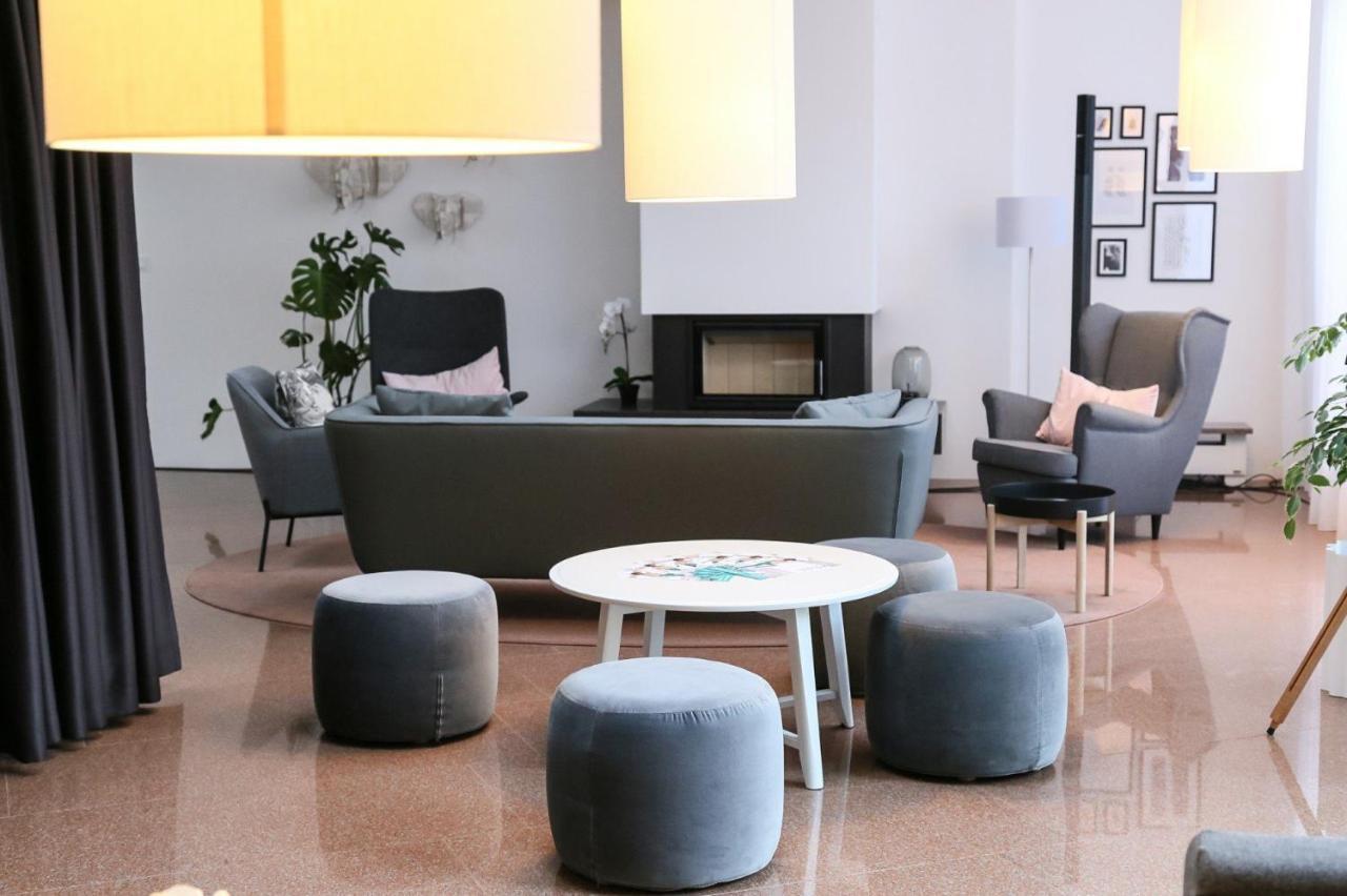 Wellness Studio! Finnish Sauna, Whirlpool, Gym & More! Praag Buitenkant foto